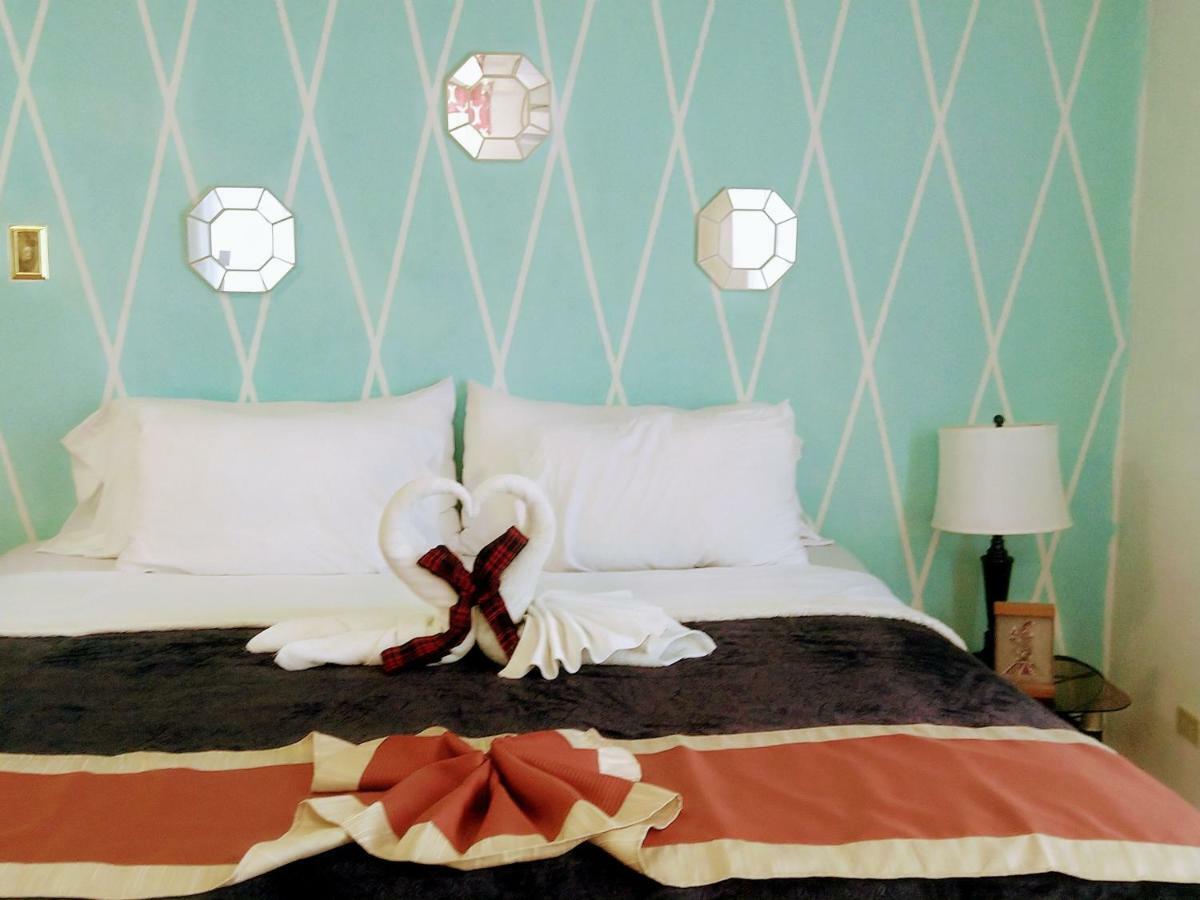 The Red Hut Inn Belize City Luaran gambar